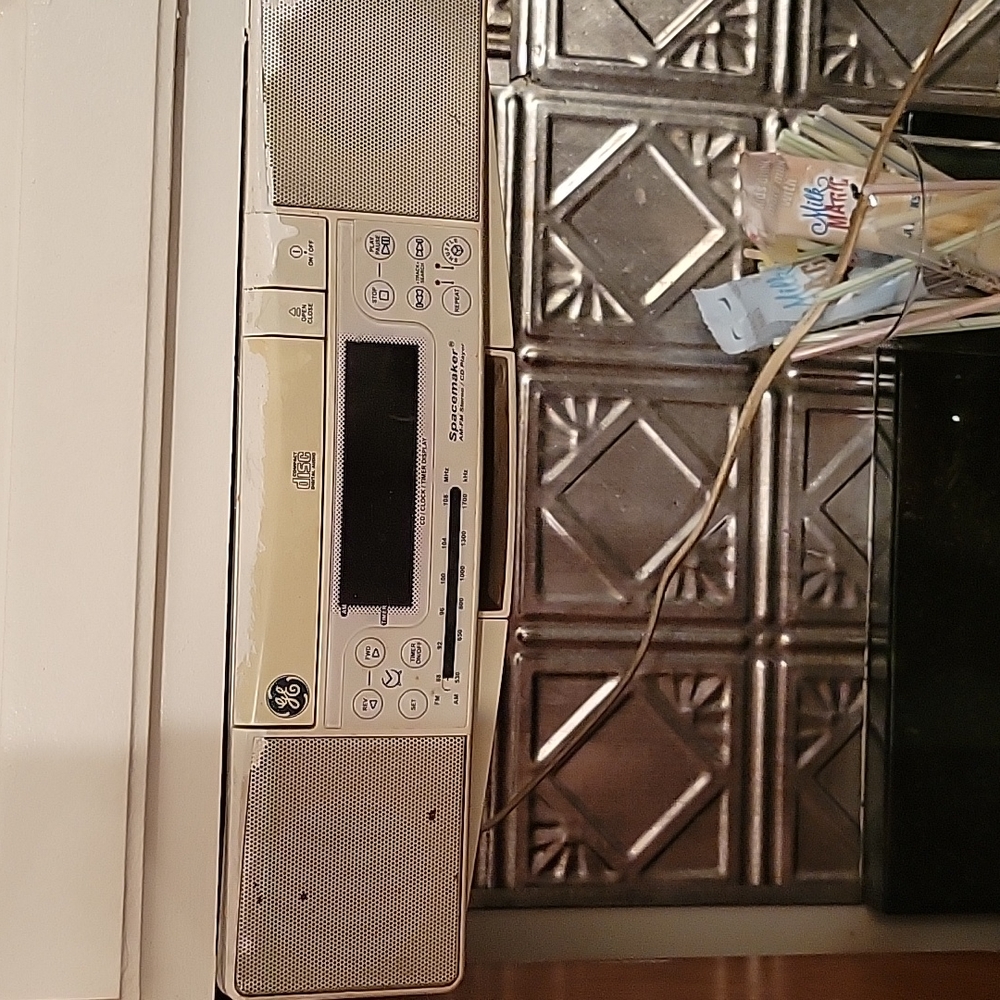 Kitchen old school radio